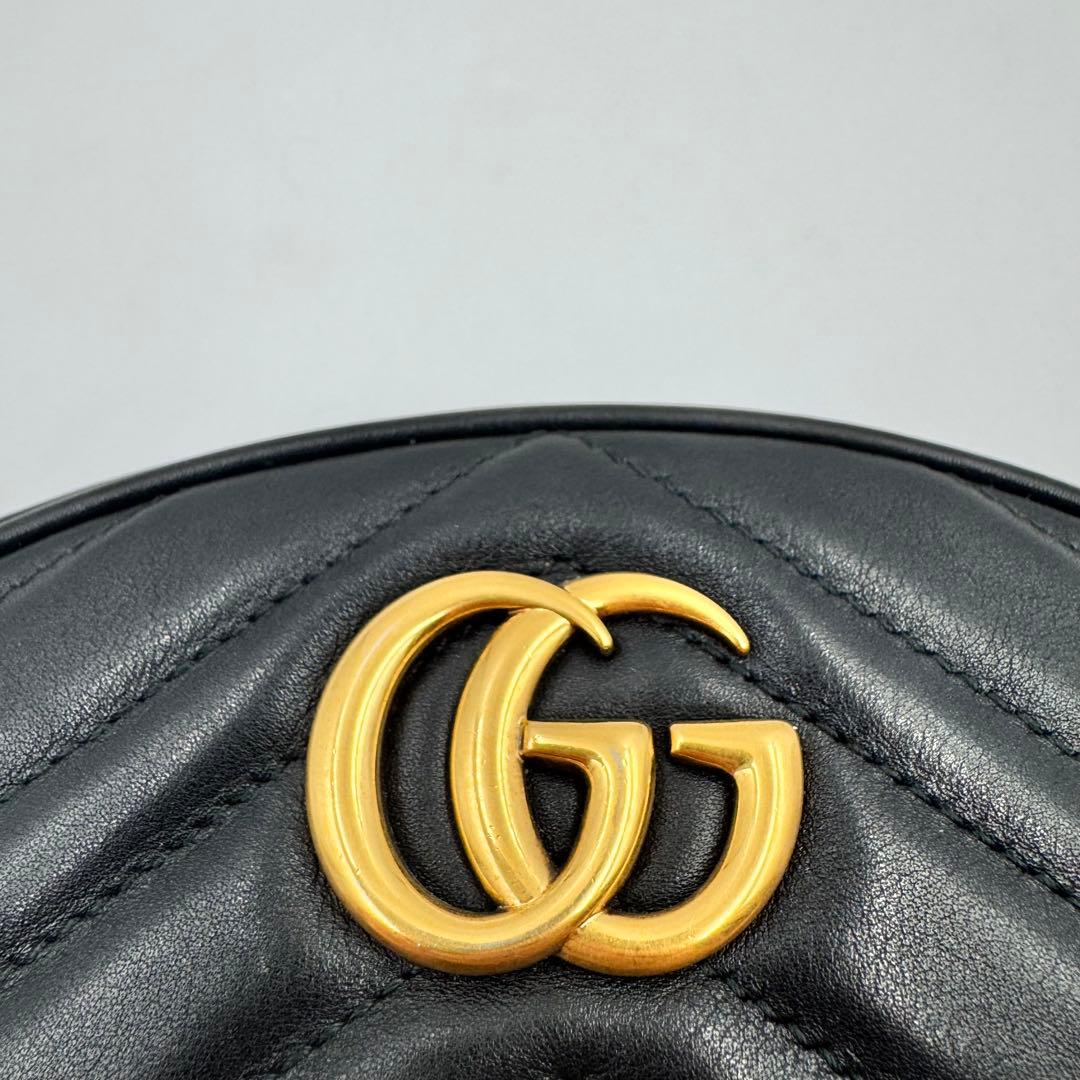 美品✨GUCCI マーモント　ボディバッグ　黒色　ハート　キルティング