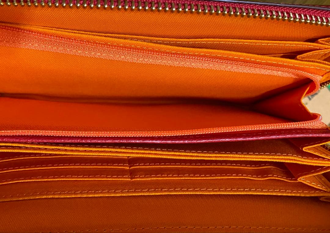 美品カステルバジャック CASTELBAJAC クラー　クラッチバッグ