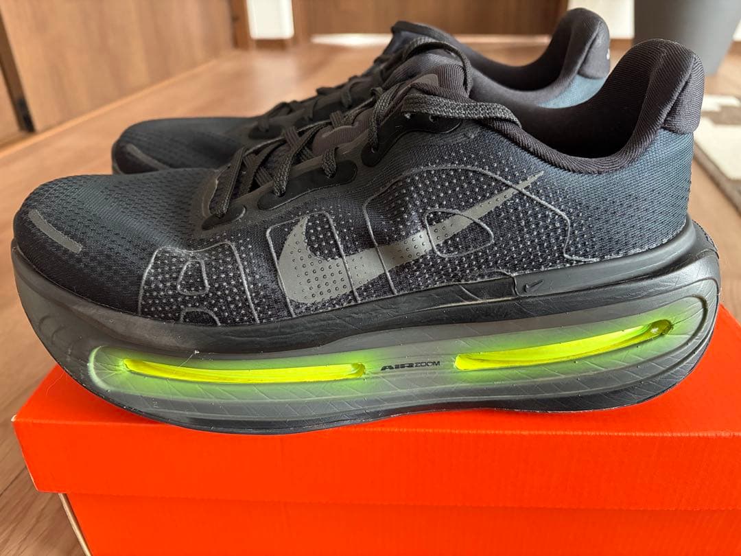 NIKE VOMERO PREMIUM ナイキ　ボメロ　プレミアム　※値下げ不可