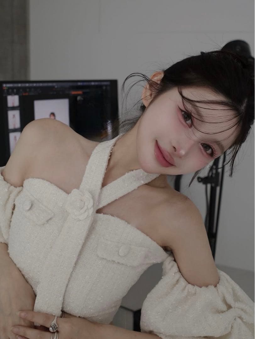 Darich♡ホルターネックオフショルツイードトップス　　WHT