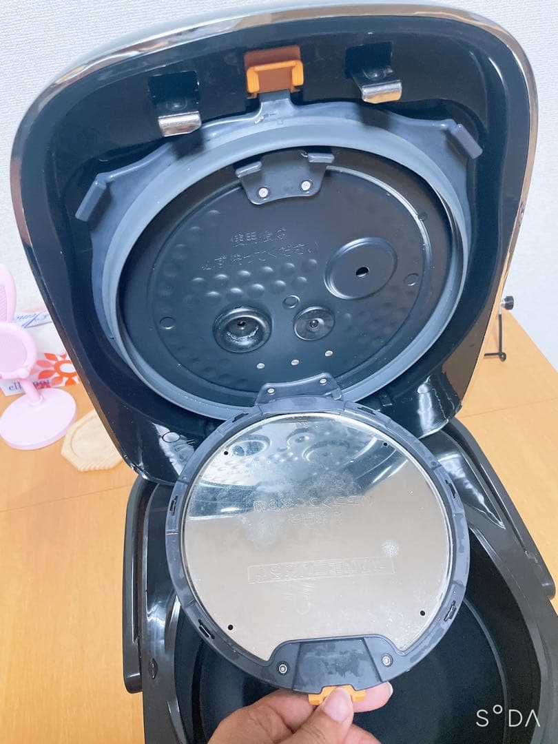 ZOJIRUSHI NW- JU18 炊飯器　圧力IH 動作保証