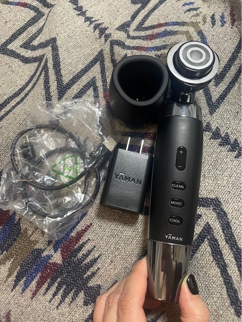 ヤーマンプロフェッショナル ルミナスリフト for Salon