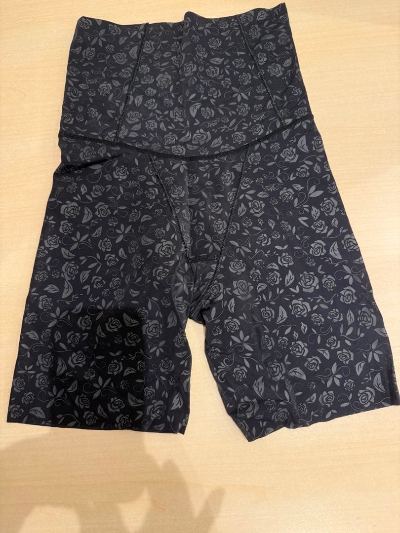 フェレナ　ハッピーガードル　M