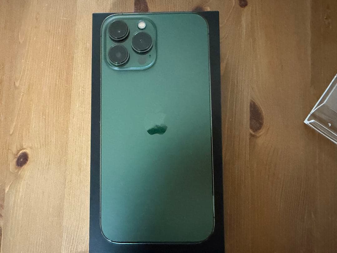 Apple iPhone 13 Pro Max 256GB アルパイングリーン