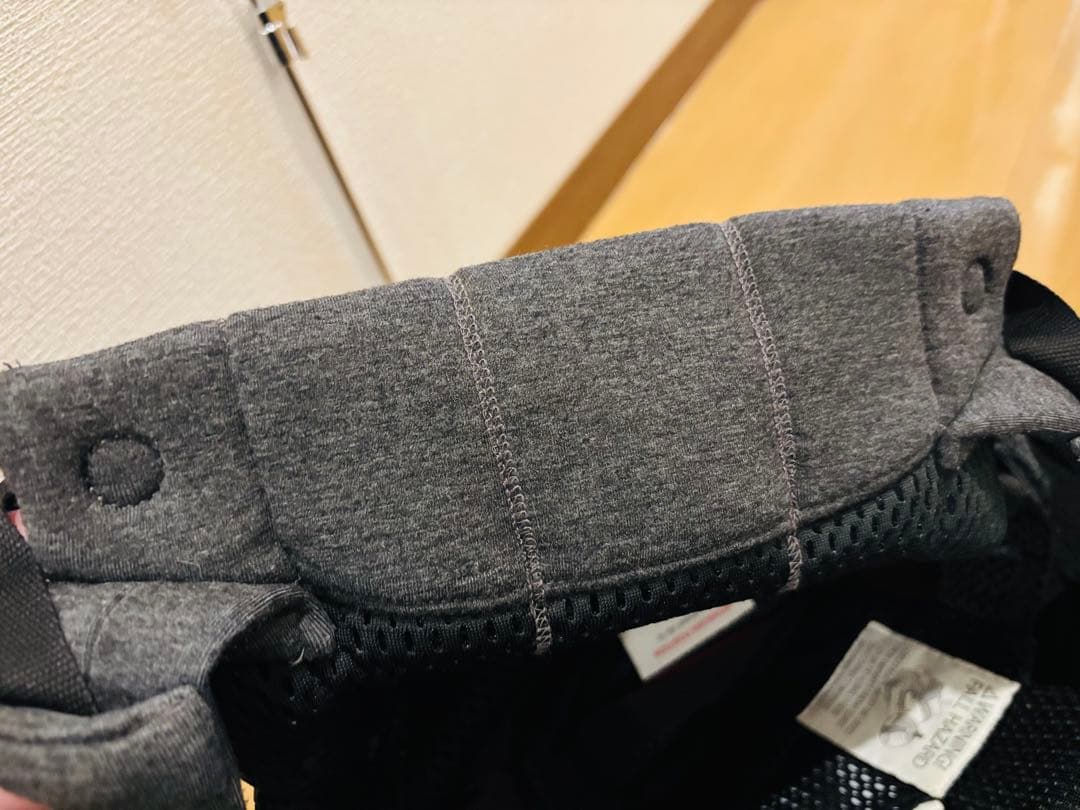 【極美品】BABYBJORN ベビービョルン ハーモニー 抱っこ紐 ブラック　黒