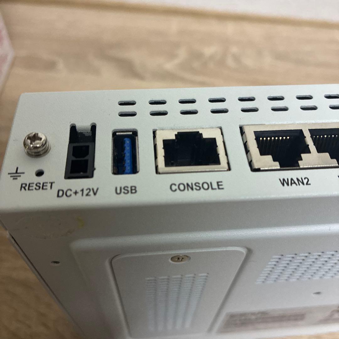 lic 2026/05/22 FortiGate 60F ファイアウォール