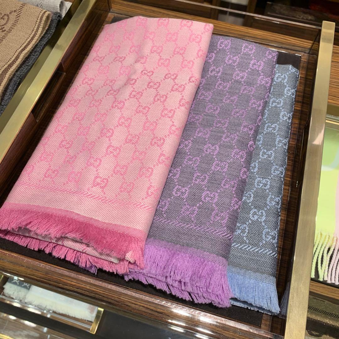 大判新品✨GUCCIマフラー❗️箱紙袋セット❗️グッチマフラー　レディース