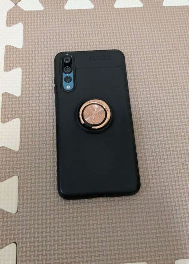 docomo　Huawei　HW-01K