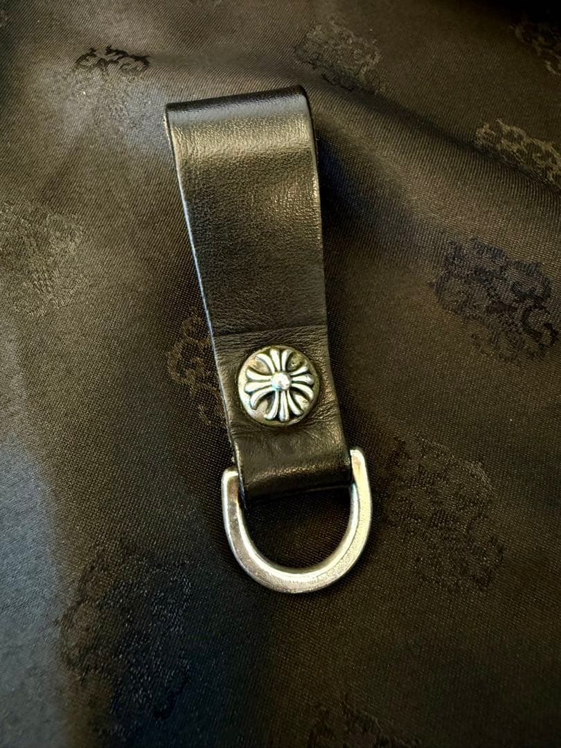 クロムハーツ Dキーリング クロスボタン ブラックレザー