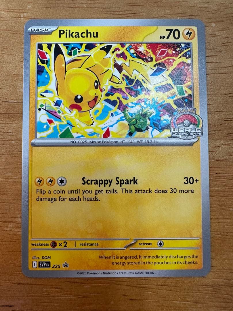 【最終値下げ】2枚セットWCS2024 2025 プロモ　ピカチュウ　英語版