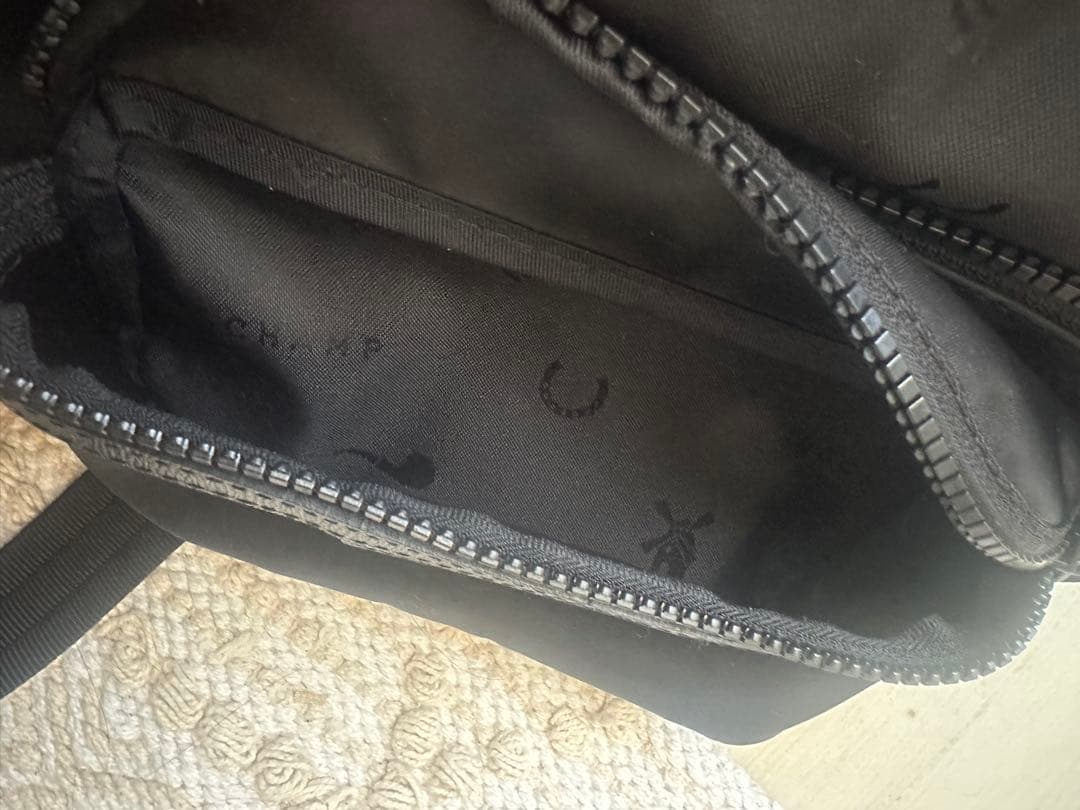 【極美品】LONGCHAMP ボディバッグ　ウエストバッグ