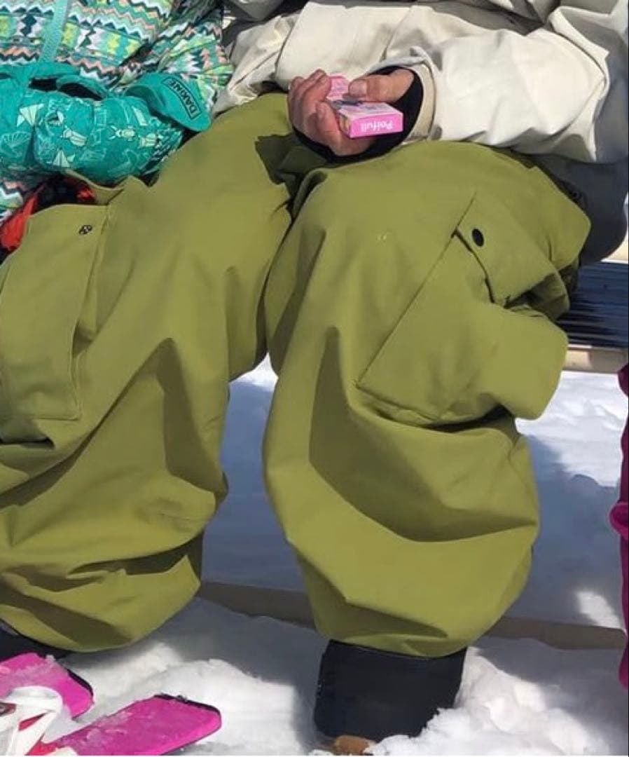 NOMADIK 777 スノーボードウェア　kazu kokuboモデル