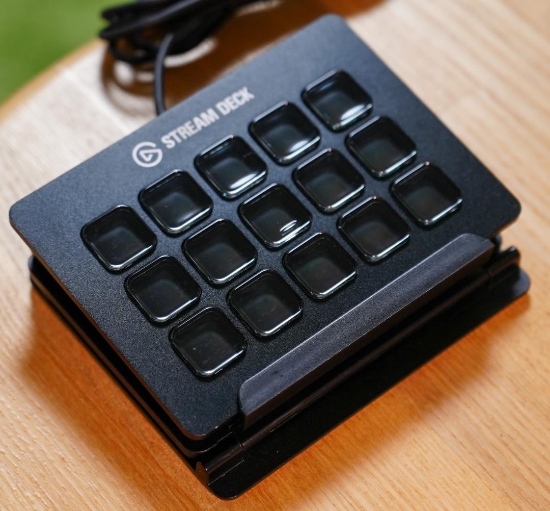 elgato Stream Deck 15ボタン（ストリームデッキ）