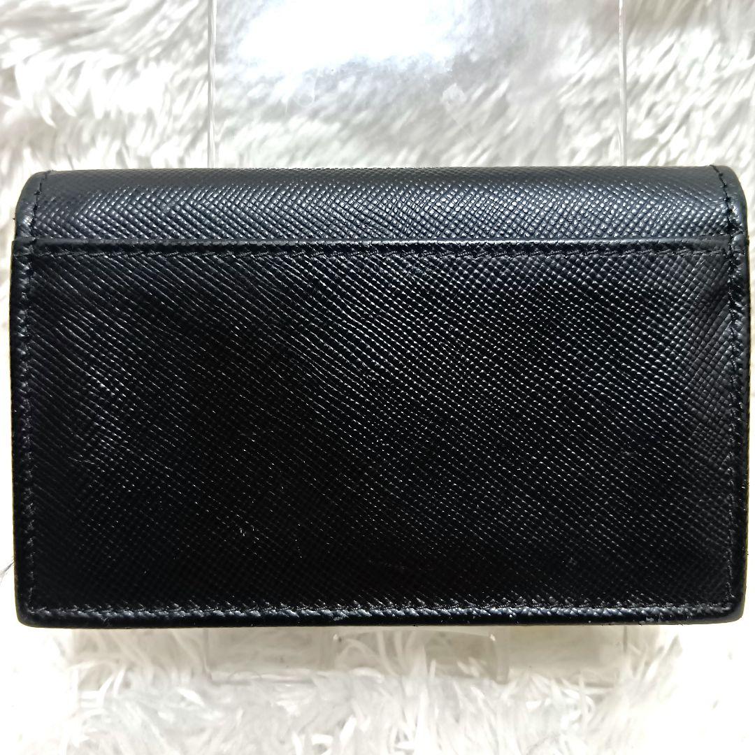 プラダ　カードケース　名刺入れ　ロゴ刻印　レザー　ブラック　正規品