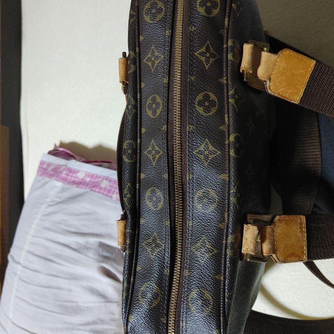 LOUIS VUITTON サック・ボスフォール ショルダーバッグM40043