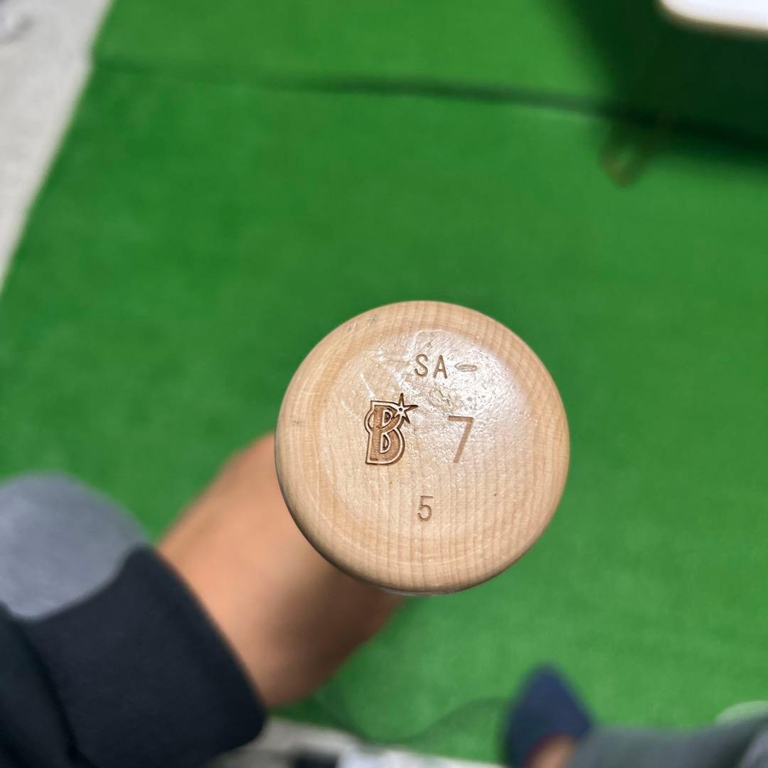 ZETT 硬式木製バット（佐野）