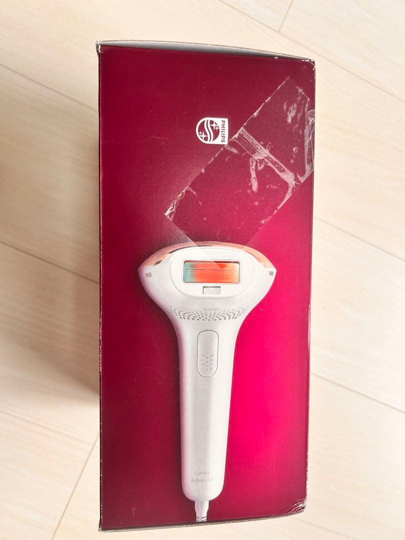 新品未開封　PHILIPS Lumea Advanced 脱毛器（顔、体用）