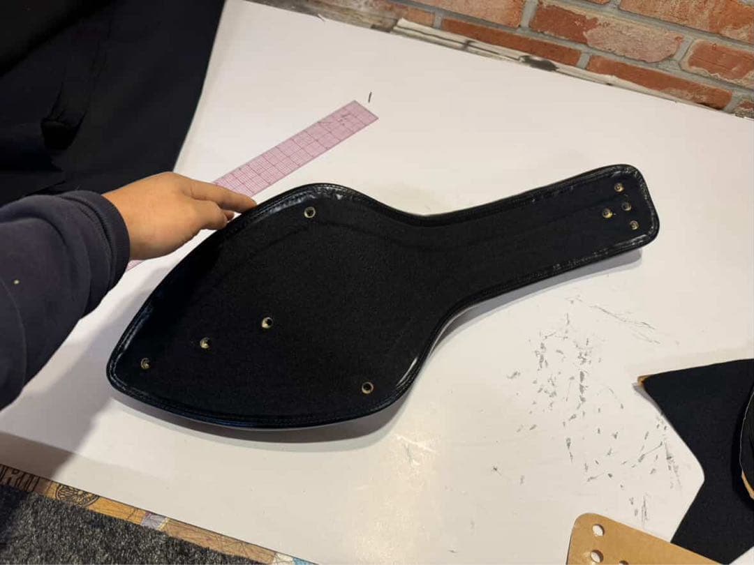 コブラシート　ショベル　パンヘッド　レザー