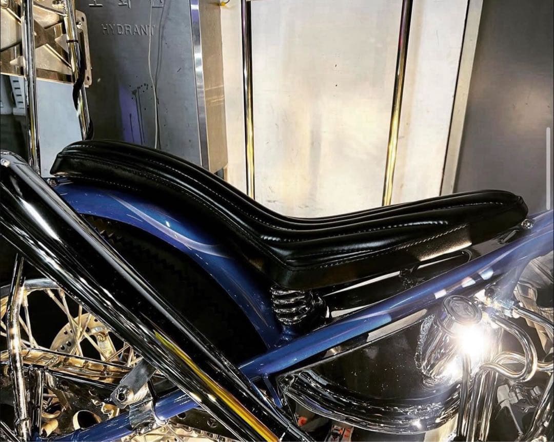 コブラシート　ショベル　パンヘッド　レザー