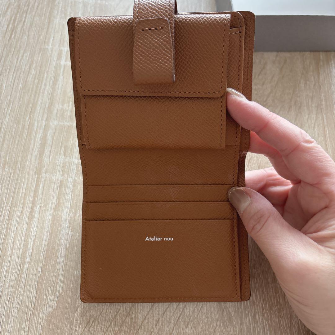 Atelier nu グレー 二つ折り財布
