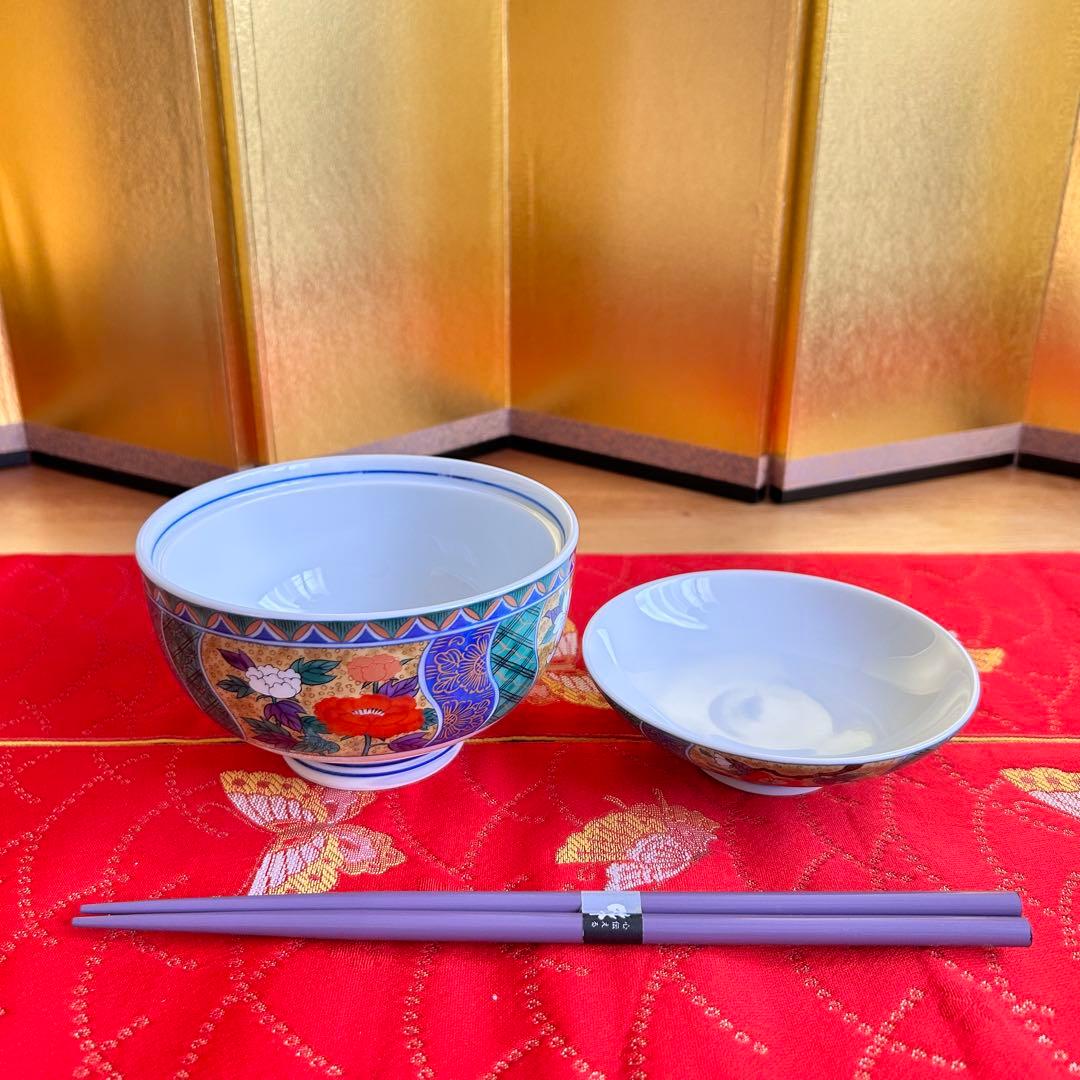 【未使用品】有田焼　金彩古伊万里　南山窯　花祥瑞　蓋付き丼ぶり５客　多様丼　腕揃