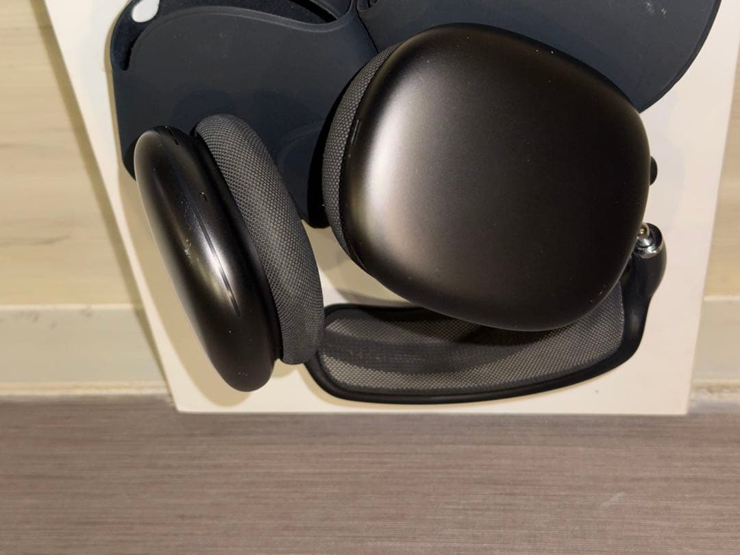 AirPods Max スペースグレー・ライトニングポート・US版