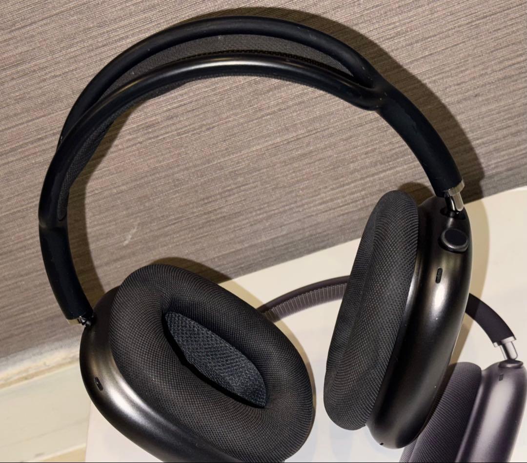 AirPods Max スペースグレー・ライトニングポート・US版