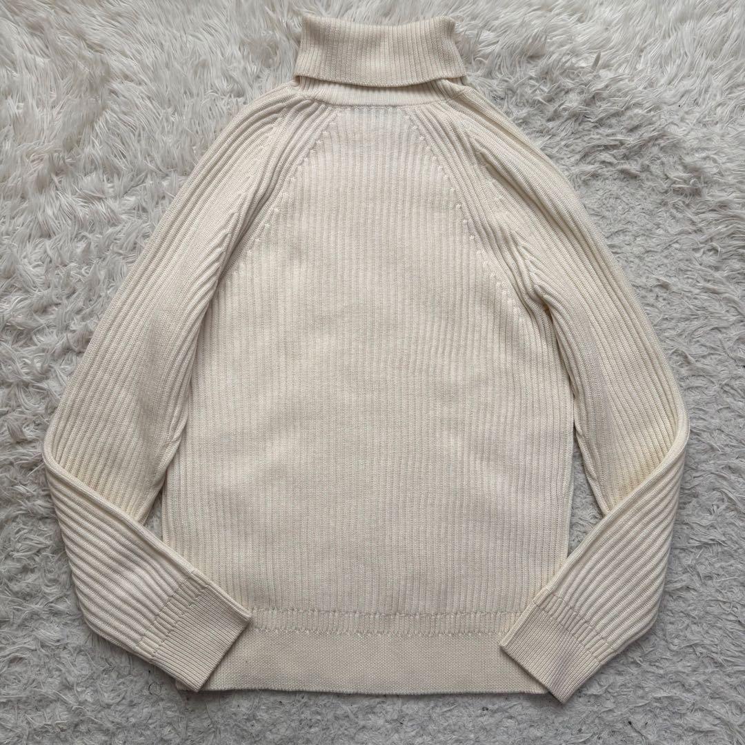 極美品Lサイズ相当　ザノーネ　タートルネックセーター　ケーブルニット　ホワイト