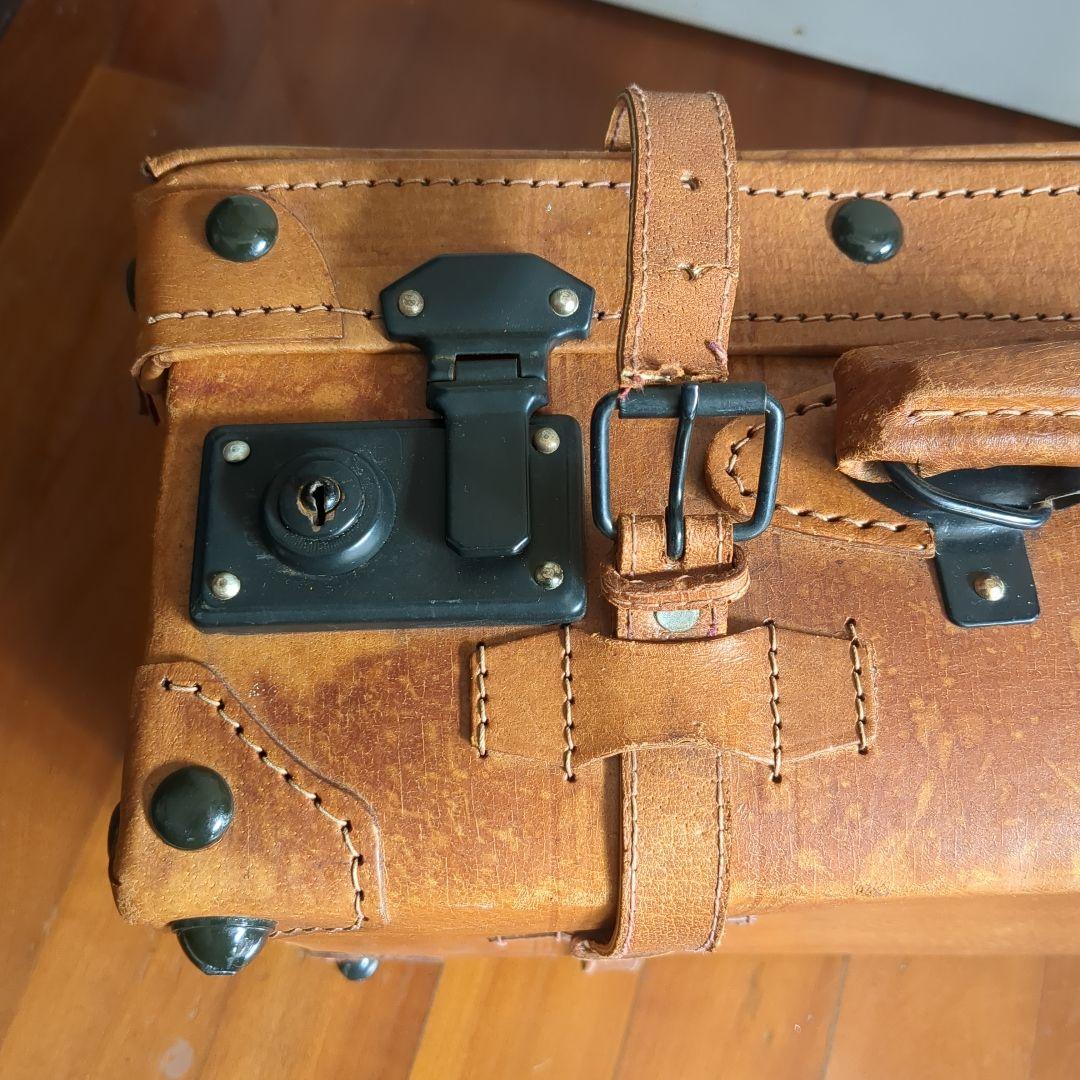 アンティーク　レザースーツケース　トランク　レトロ雑貨