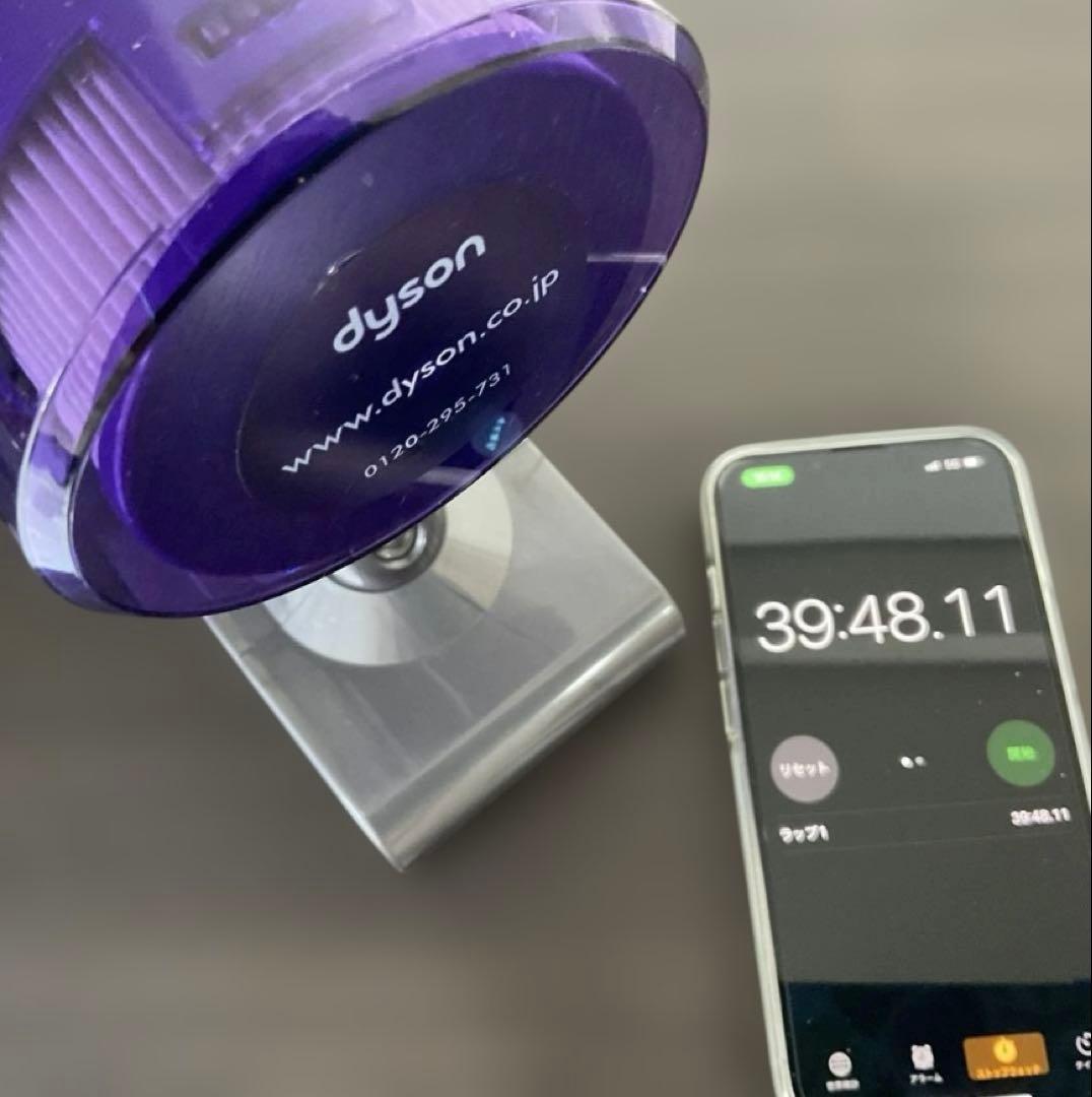 ⑨『分解洗浄済み』動作確認済み　ダイソンDyson V8　SV10