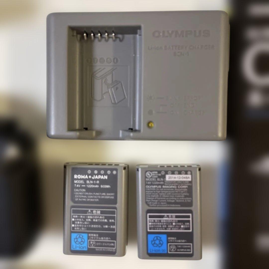 mutiny様 OLYMPUS OM-D E-M5 Mark II ボディ 美品