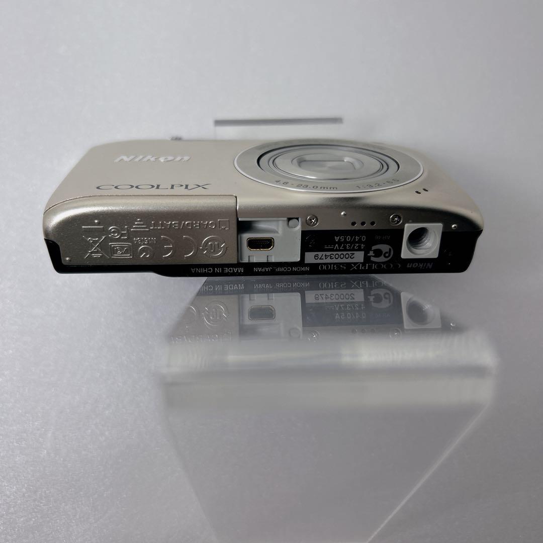 【極美品】ほぼ新品 ニコン NIKON COOLPIX S3100