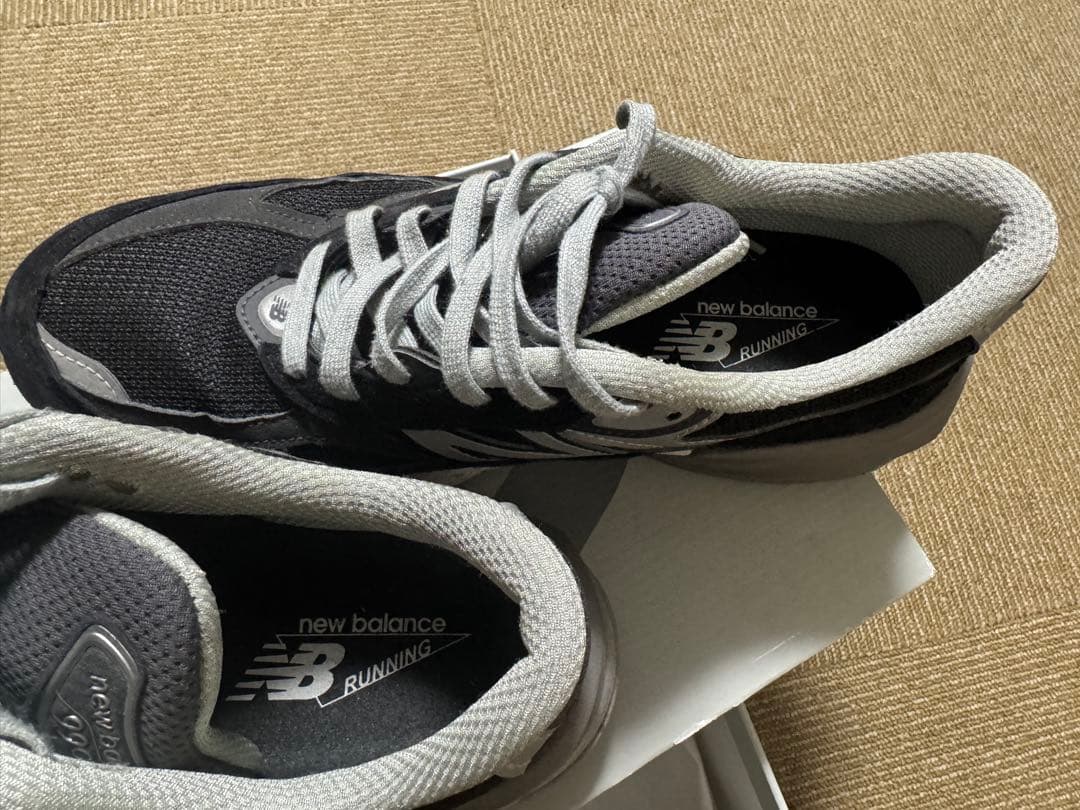 New Balance 990 黒/グレー