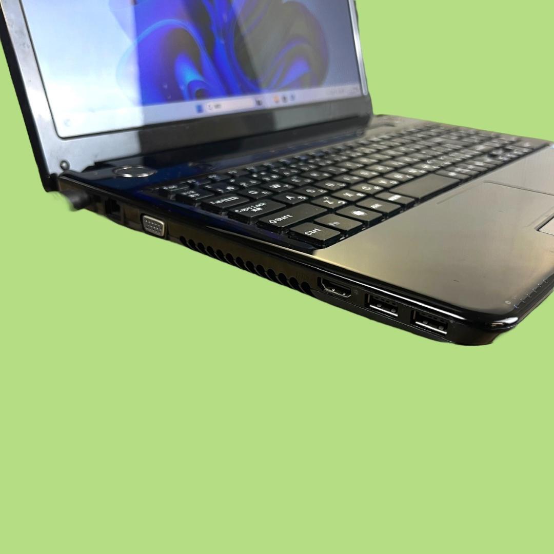 バッテリー新品✨  オフィス付き Prime i3 6GB 爆速SSD256GB