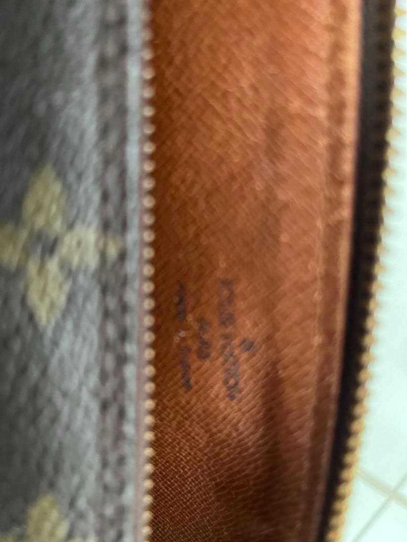 ルイヴィトン，パピヨン