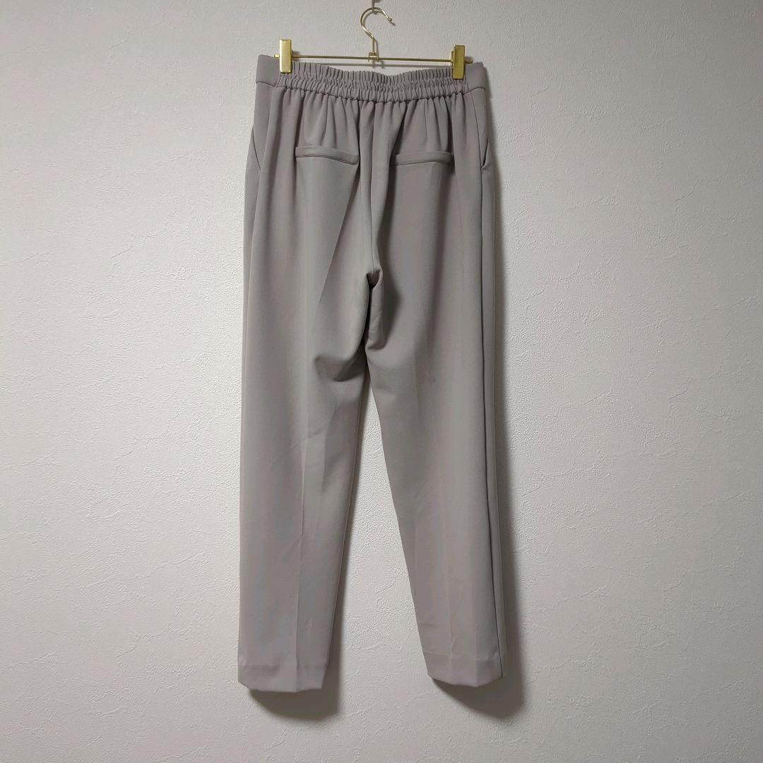 洗えて動けるワーママスーツ!!ノーカラージャケット+テーパードパンツLグレージュ