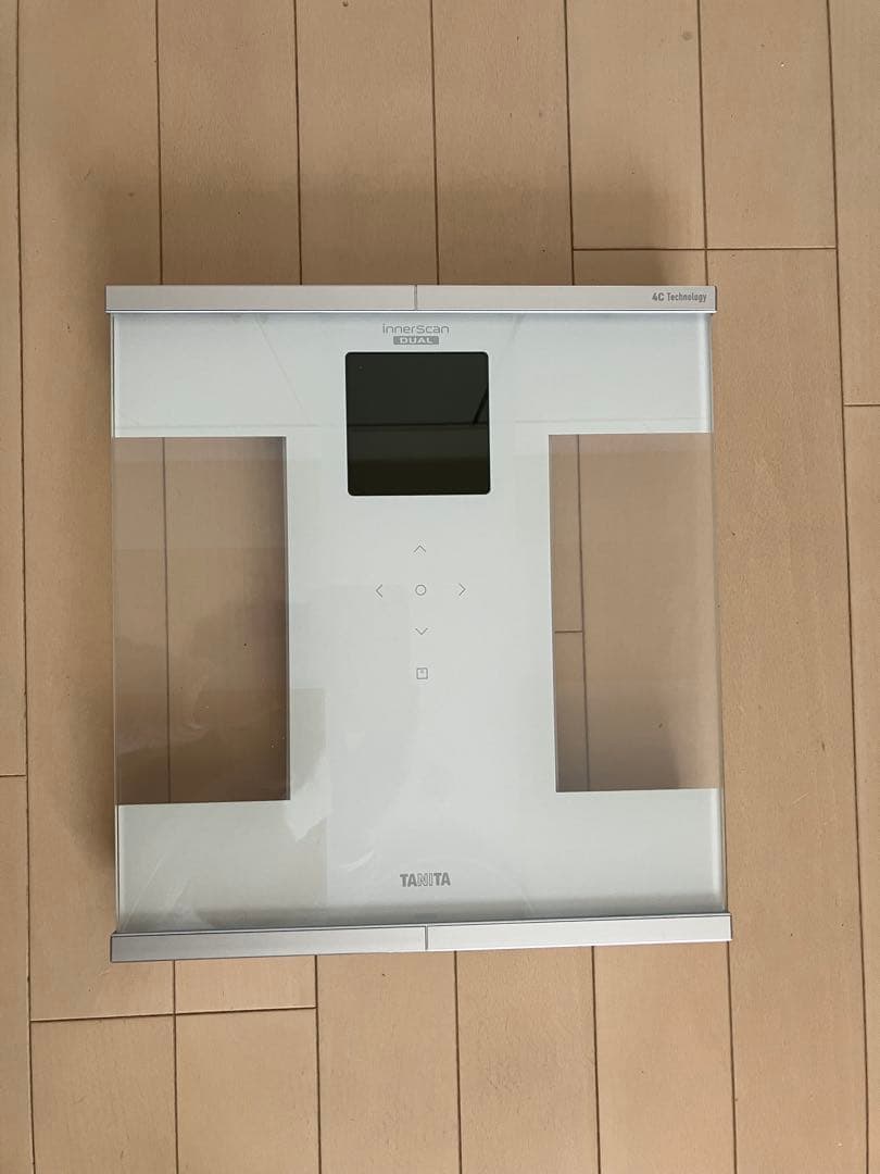 タニタ　体組成計（ホワイト） RD-931L-WH