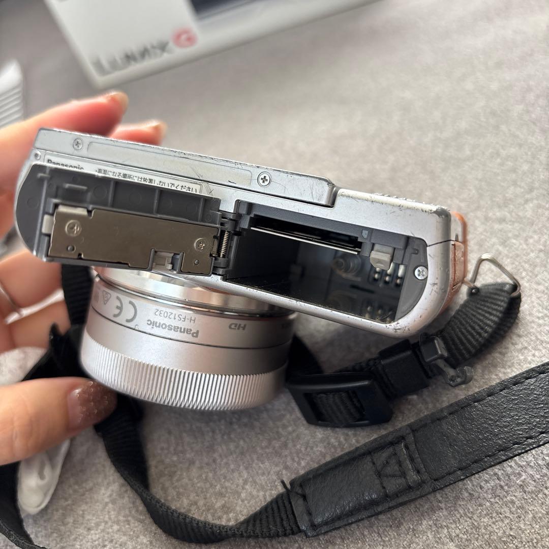 美品 LUMIX DMC-GF7Wミラーレス一眼 ブラウン