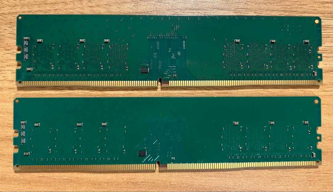 Crucial DDR4 3200 16GB x 2枚(32GB)