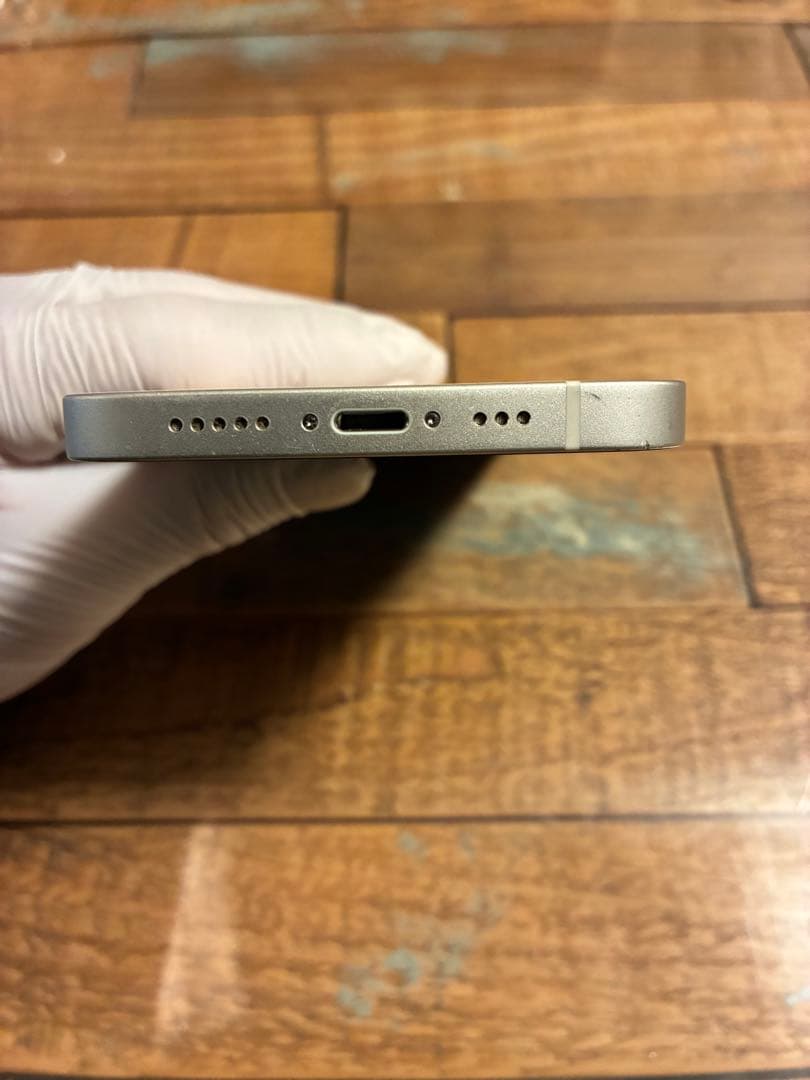 Apple iPhone 12 128GB ホワイトSIMフリー