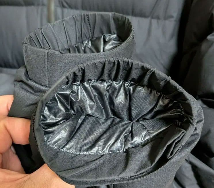 mont-bell パーマフロストライトダウンパーカ ブラック Мサイズ