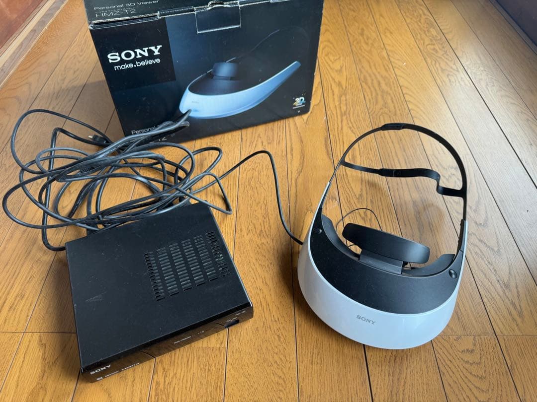 ソニー　ヘッドマンウントディスプレイ　HMZ-T2