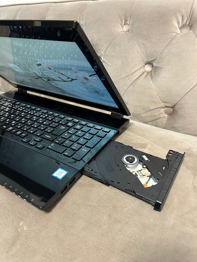 NEC LAVIE Core i7 / 初期化済み / すぐ使える /15.6型