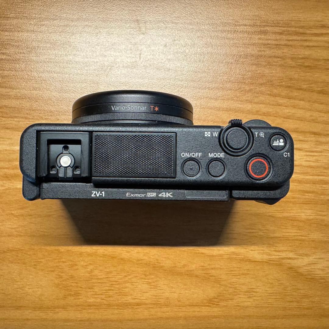 【美品】SONY VLOGCAM ZV-1本体+シューティンググリップ
