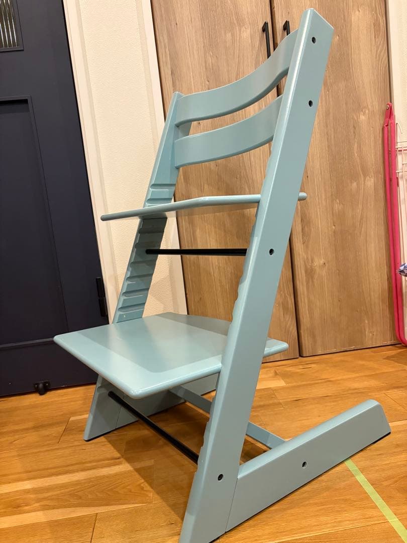 stokke ストッケ　トリップトラップとベビーセット一部お付けします