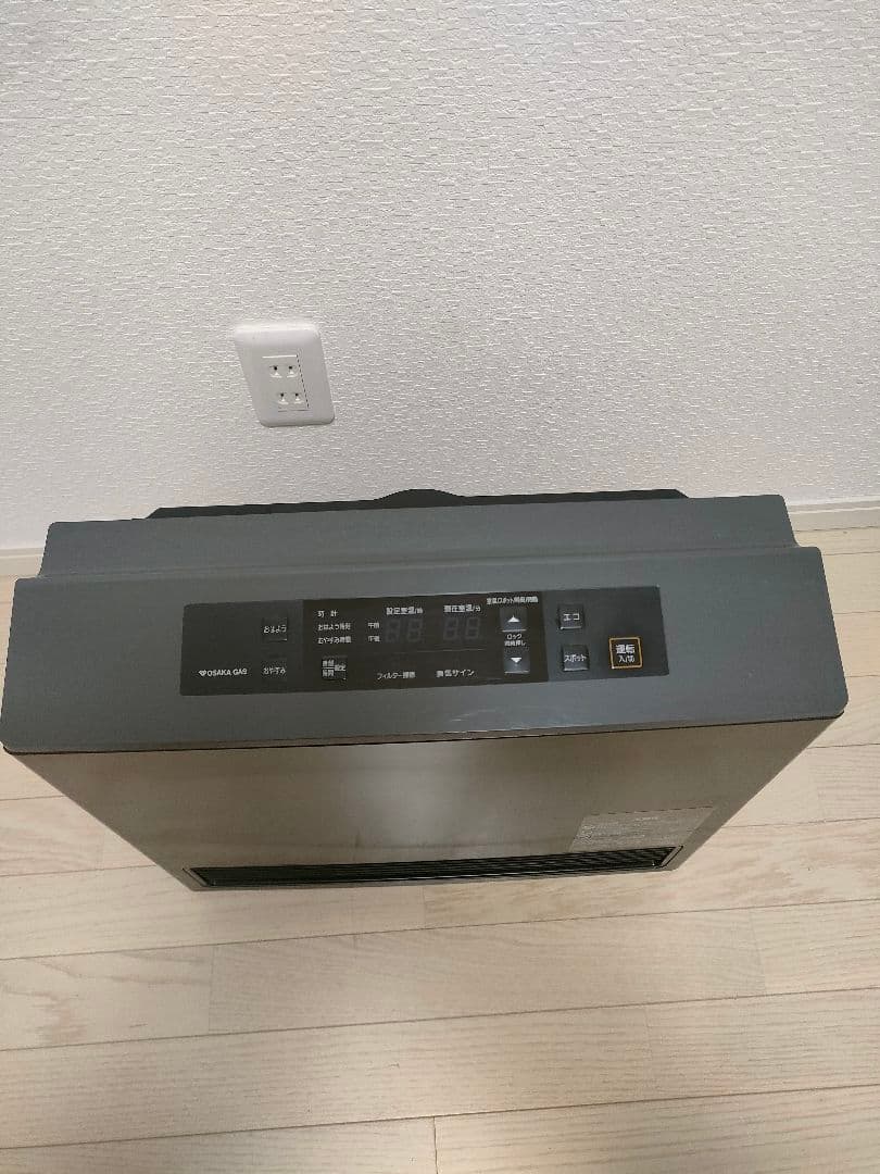 リンナイ　ガスファンヒーター　RC-U5801E 2018年製 都市ガス用