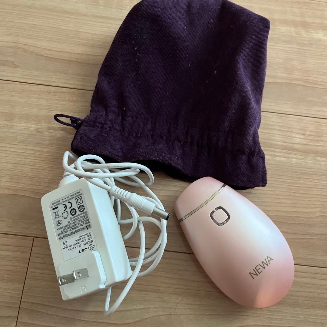 NEWA 美顔器 ピンク
