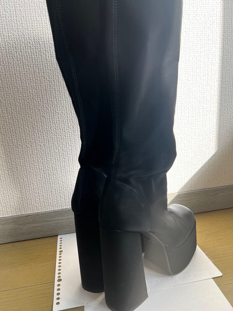 ダーリッチ　ウルトラストレッチロングブーツ黒Mサイズ-美品-