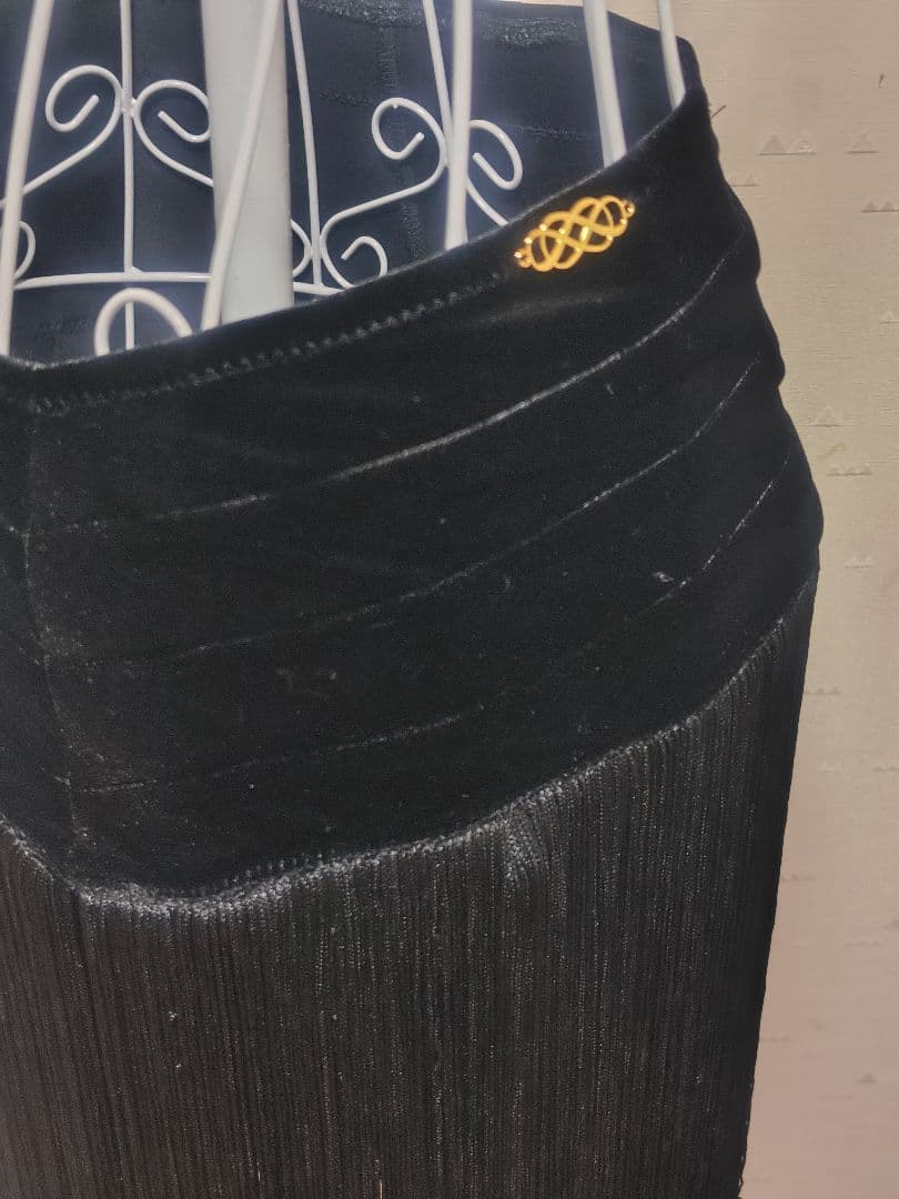 連休前お値下げ!!ジャンティ黒ベロアフリンジ黒 １度着用 フリンジ踊ります