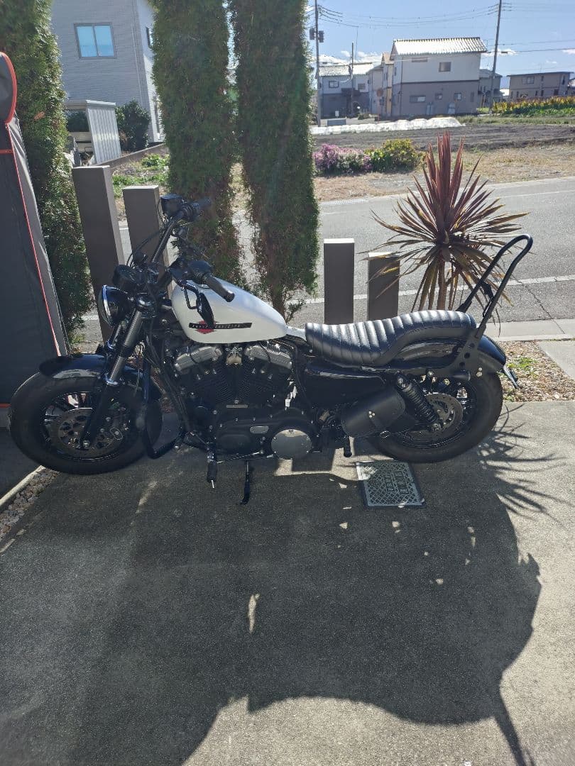 ハーレースポーツスターコブラシート